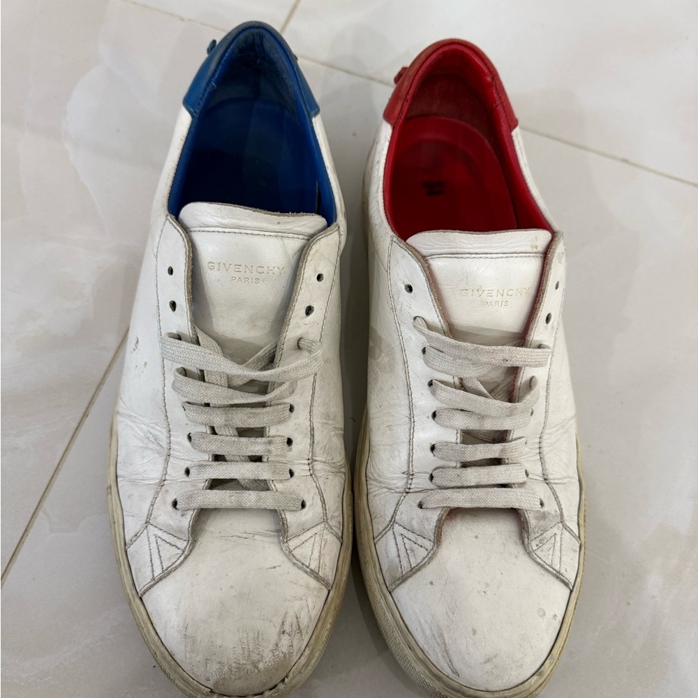 Givenchy Men's White Sneakers with Red and Blue Accents